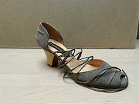 Design damesschoen met hak 38 - afbeelding 1 van  6