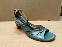 Design damesschoen met hak 38 - afbeelding 1 van  6