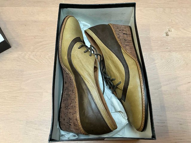 Design damesschoen met hak 38 - afbeelding 6 van  7