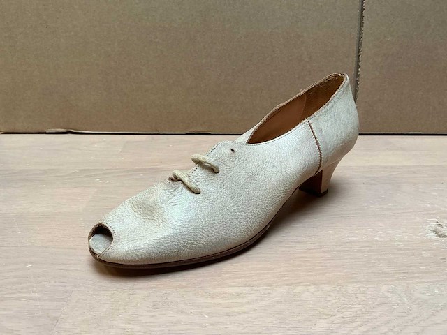 Design damesschoen met hak 38 - afbeelding 1 van  7