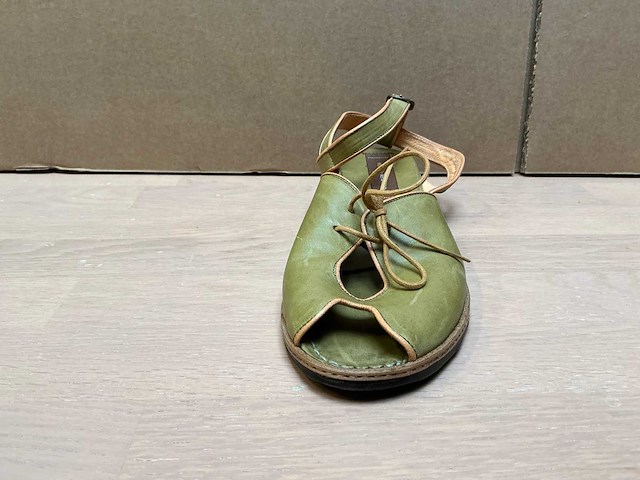 Design damesschoen met hak 38 - afbeelding 3 van  7