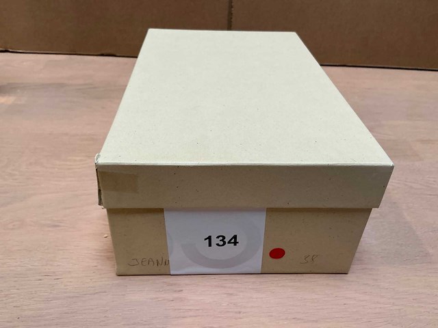 Design damesschoen met hak 38 - afbeelding 7 van  7