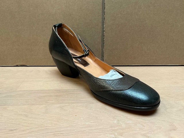 Design damesschoen met hak 38 - afbeelding 2 van  7