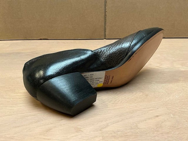 Design damesschoen met hak 38 - afbeelding 5 van  7