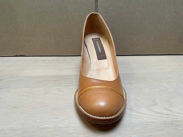 Design damesschoen met hak 38 - afbeelding 3 van  7