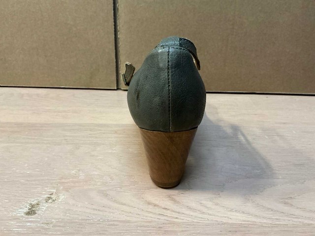 Design damesschoen met hak 38 - afbeelding 4 van  7