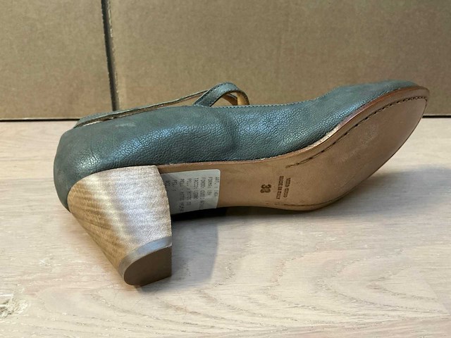 Design damesschoen met hak 38 - afbeelding 5 van  7