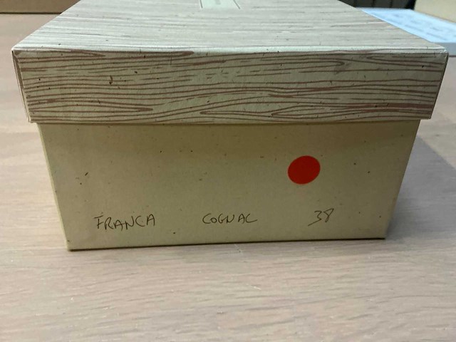 Design damesschoen met hak 38 - afbeelding 7 van  7