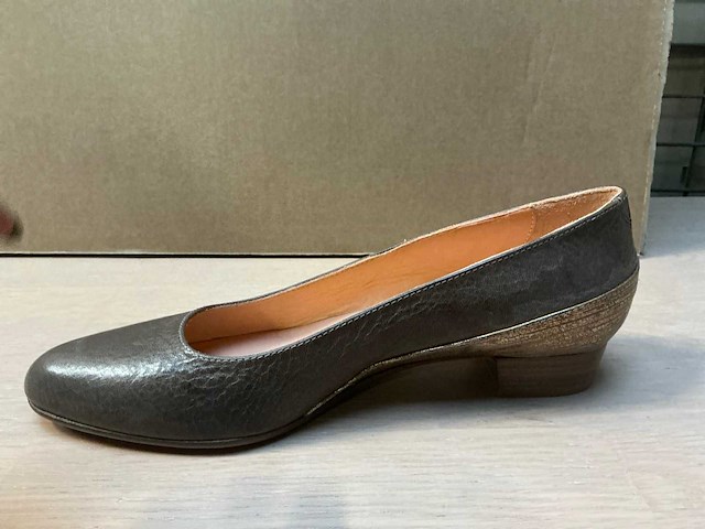 Design damesschoen met hak 38 - afbeelding 2 van  7