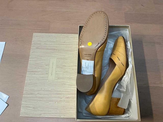 Design damesschoen met hak 38 - afbeelding 4 van  7