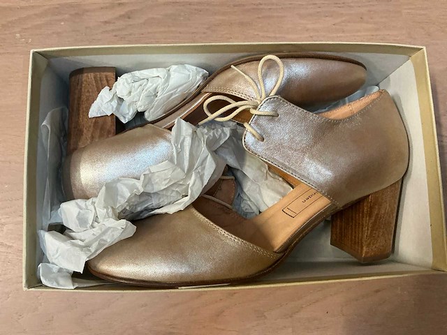 Design damesschoen met hak 38 - afbeelding 6 van  7