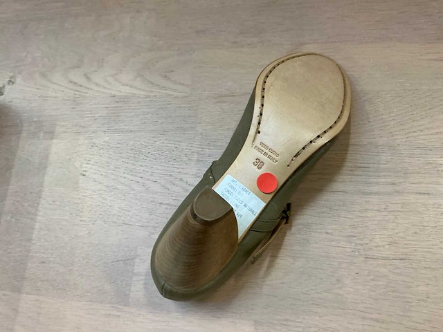 Design damesschoen met hak 38 - afbeelding 5 van  6