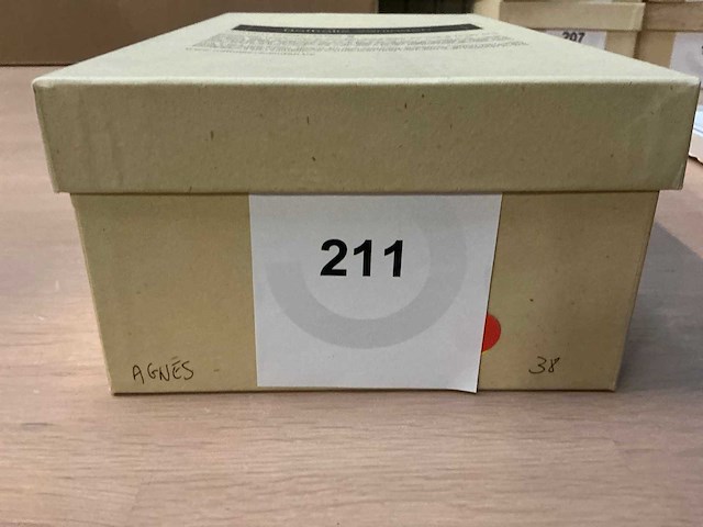 Design damesschoen met hak 38 - afbeelding 10 van  13