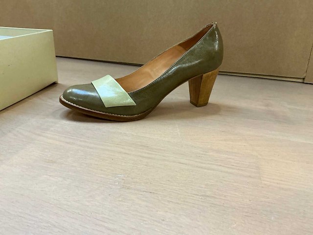 Design damesschoen met hak 38 - afbeelding 2 van  9