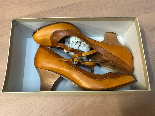 Design damesschoen met hak 38 - afbeelding 6 van  7