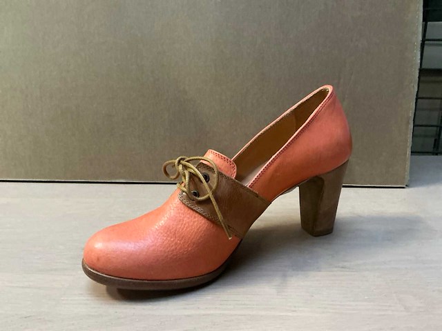 Design damesschoen met hak 38 - afbeelding 2 van  6