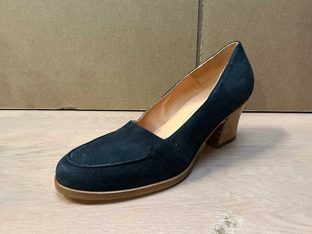 Design damesschoen met hak 38 - afbeelding 1 van  7