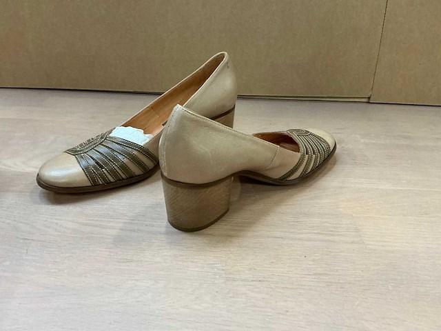 Design damesschoen met hak 38 - afbeelding 4 van  8