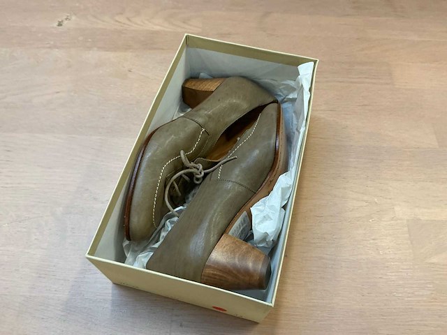 Design damesschoen met hak 38 - afbeelding 7 van  7