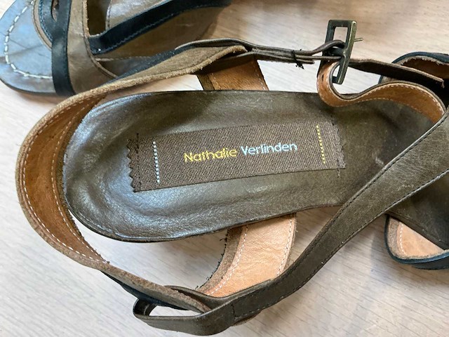 Design damesschoen met hak 38 - afbeelding 4 van  6