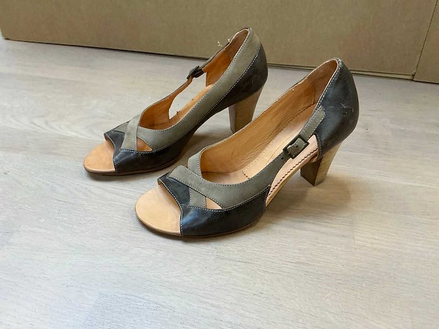 Design damesschoen met hak 38 - afbeelding 2 van  7