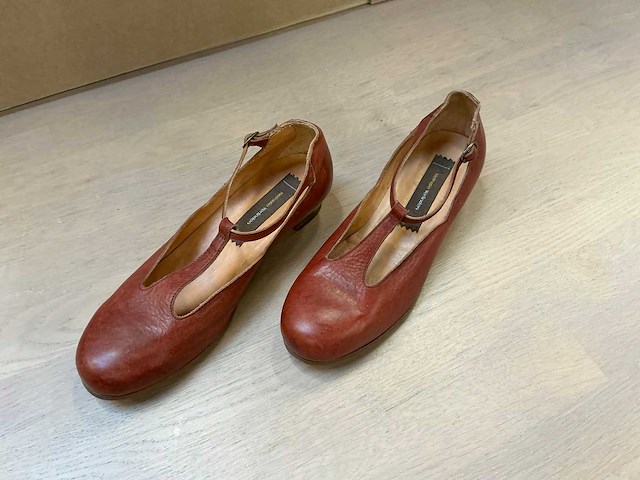 Design damesschoen met hak 38 - afbeelding 2 van  7