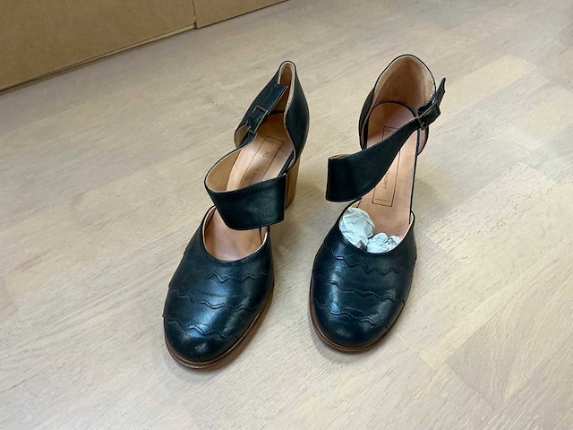 Design damesschoen met hak 38 - afbeelding 2 van  6