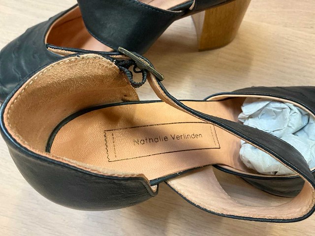 Design damesschoen met hak 38 - afbeelding 4 van  6