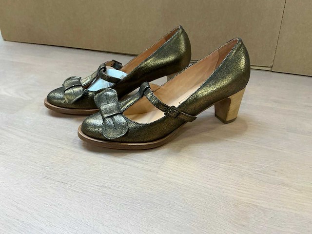 Design damesschoen met hak 38 - afbeelding 2 van  6