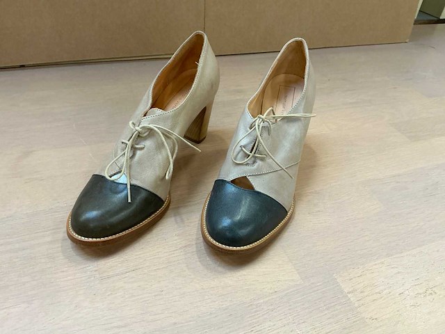 Design damesschoen met hak 38 - afbeelding 2 van  7