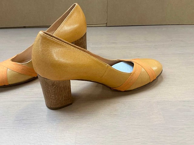 Design damesschoen met hak 38 - afbeelding 4 van  6