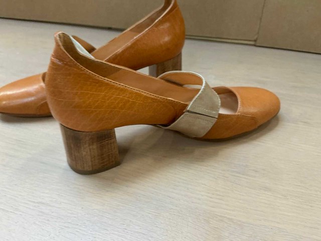 Design damesschoen met hak 38 - afbeelding 4 van  6