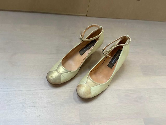 Design damesschoen met hak 38 - afbeelding 3 van  7