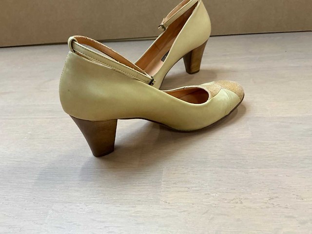 Design damesschoen met hak 38 - afbeelding 5 van  7