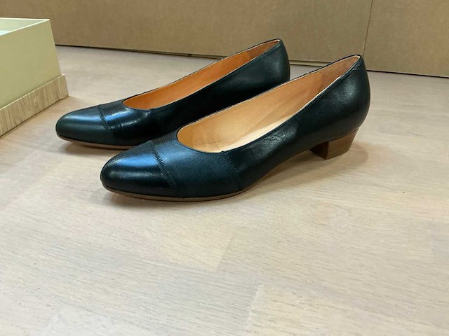 Design damesschoen met hak 38 - afbeelding 3 van  6