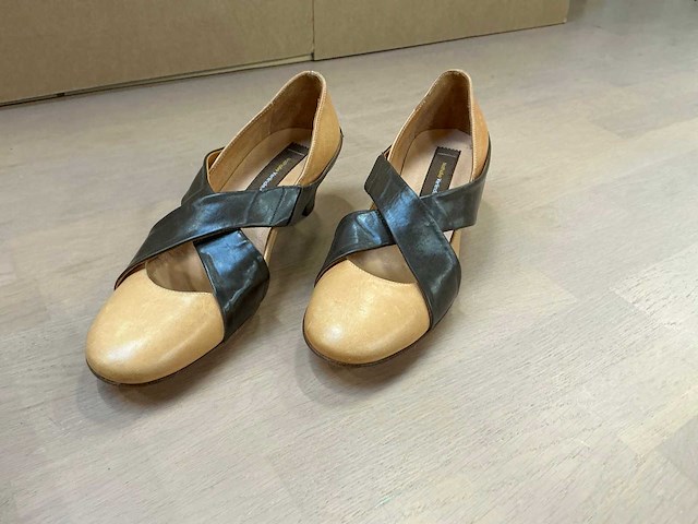 Design damesschoen met hak 38 - afbeelding 2 van  6