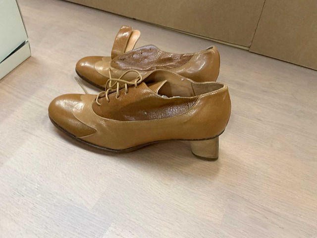 Design damesschoen met hak 38 - afbeelding 2 van  8