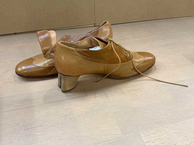 Design damesschoen met hak 38 - afbeelding 4 van  8