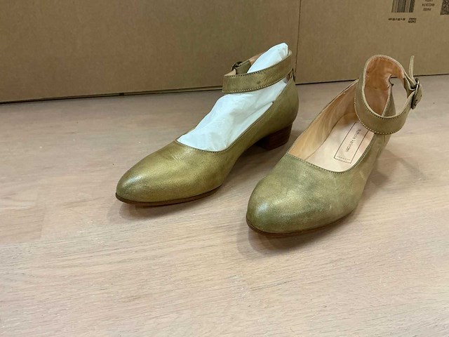 Design damesschoen met hak 38 - afbeelding 2 van  8