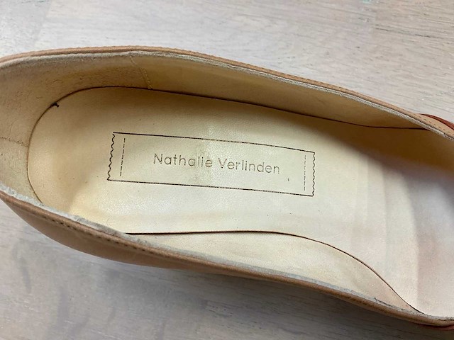 Design damesschoen met hak 38 - afbeelding 4 van  6