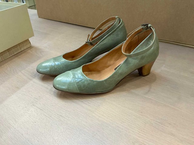 Design damesschoen met hak 38 - afbeelding 3 van  8