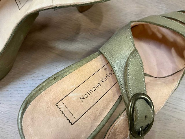 Design damesschoen met hak 38 - afbeelding 5 van  7