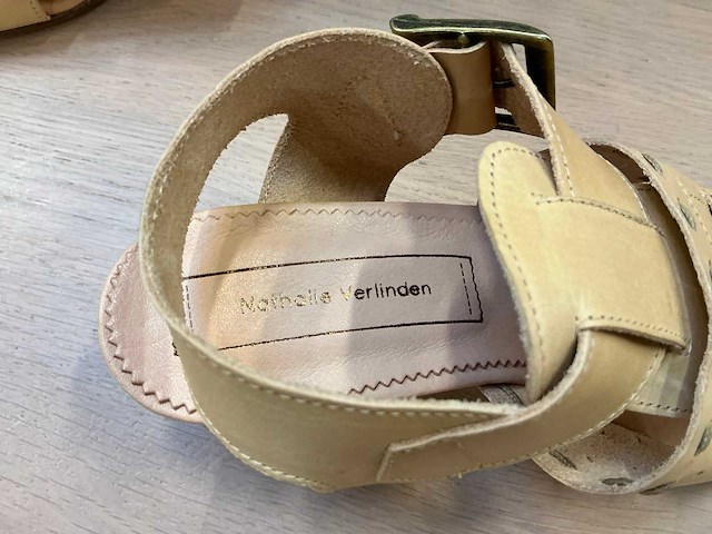 Design damesschoen met hak 38 - afbeelding 5 van  7