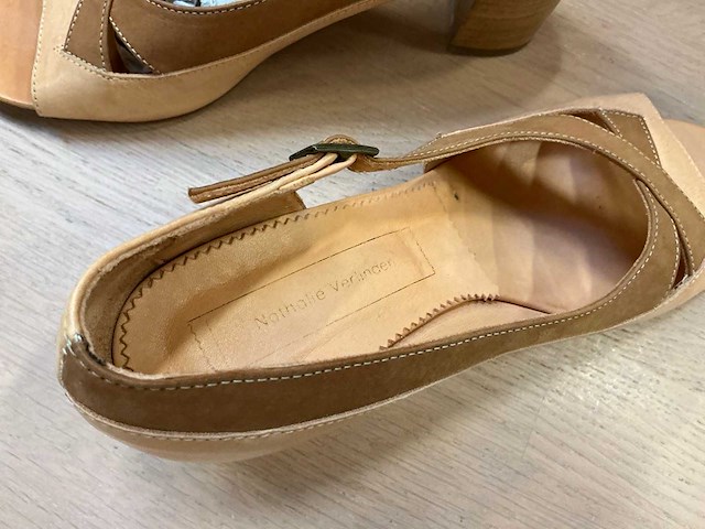 Design damesschoen met hak 38 - afbeelding 5 van  7