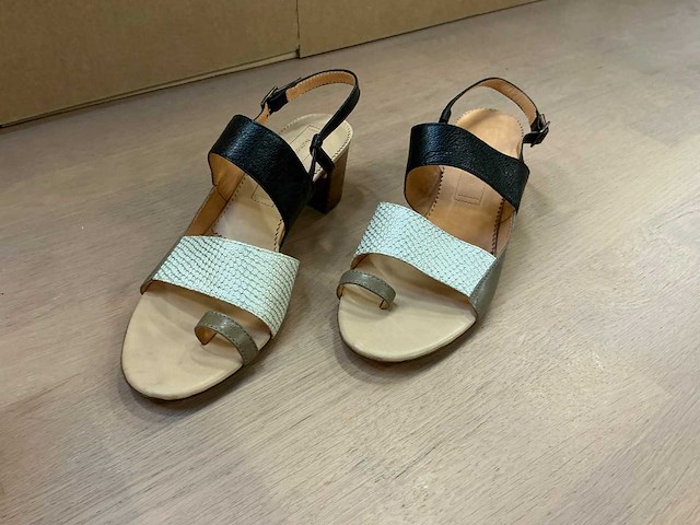 Design damesschoen met hak 38 - afbeelding 2 van  7