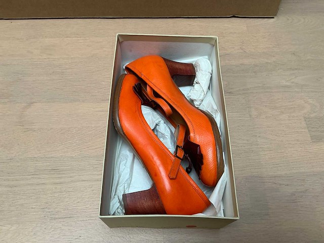 Design damesschoen met hak 38 - afbeelding 5 van  6