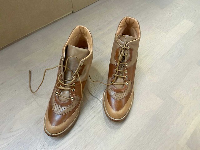 Design damesschoen met hak 39 - afbeelding 3 van  8