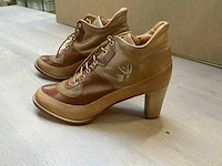 Design damesschoen met hak 39 - afbeelding 4 van  8