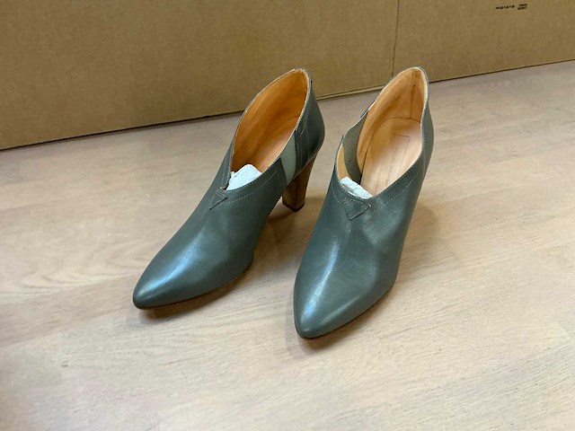 Design damesschoen met hak 40,5 - afbeelding 2 van  7