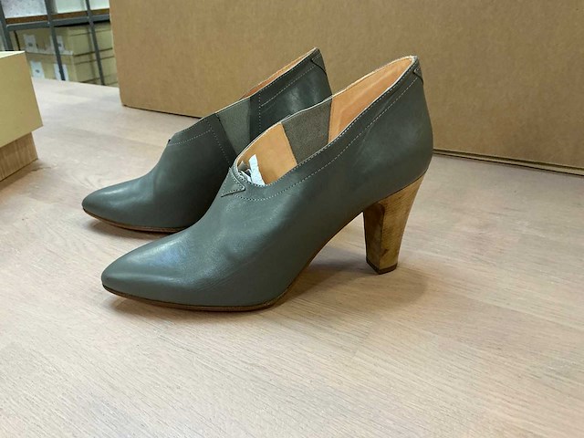 Design damesschoen met hak 40,5 - afbeelding 3 van  7
